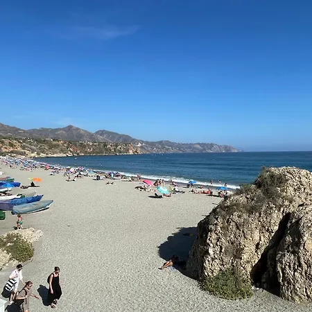 Zalig Aan Zee! * نيرخا