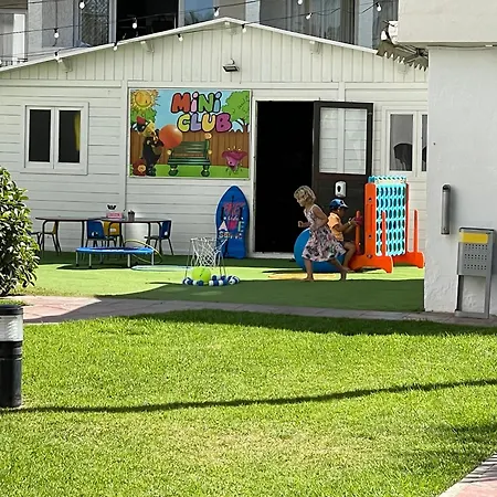 Διαμέρισμα Zalig Aan Zee! Nerja