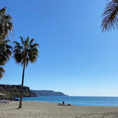 Διαμέρισμα Zalig Aan Zee! Nerja